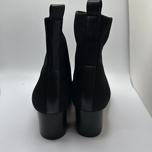 CUSHIONAIRE Women's Stretch bootie +Memory Foam 8 BLACK - Picture 4 of 7